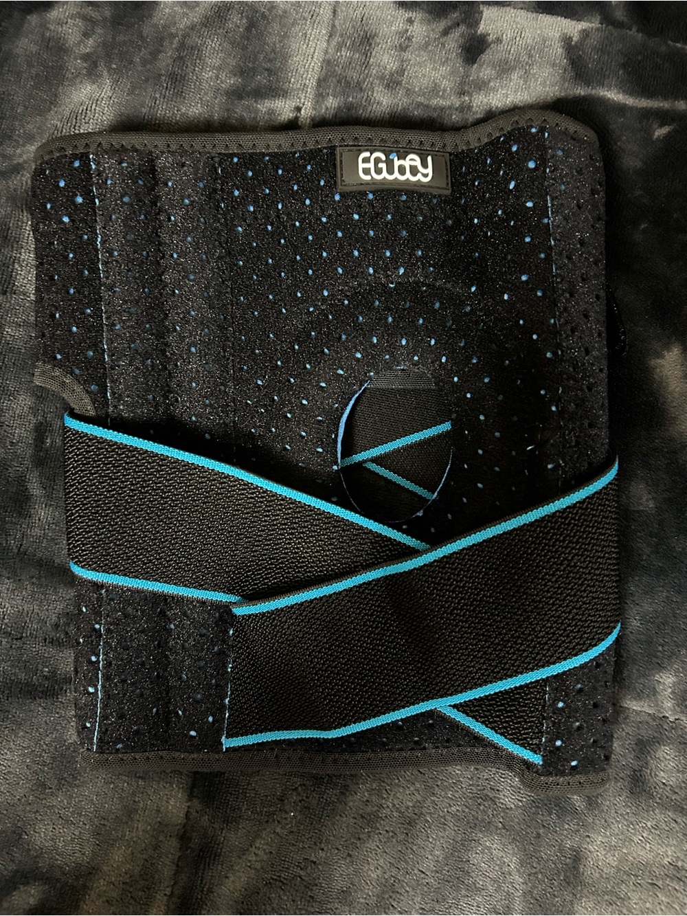 Knee Brace for Knee Pain - Knee Support with Side Stabilizers & Patella Gel Pads